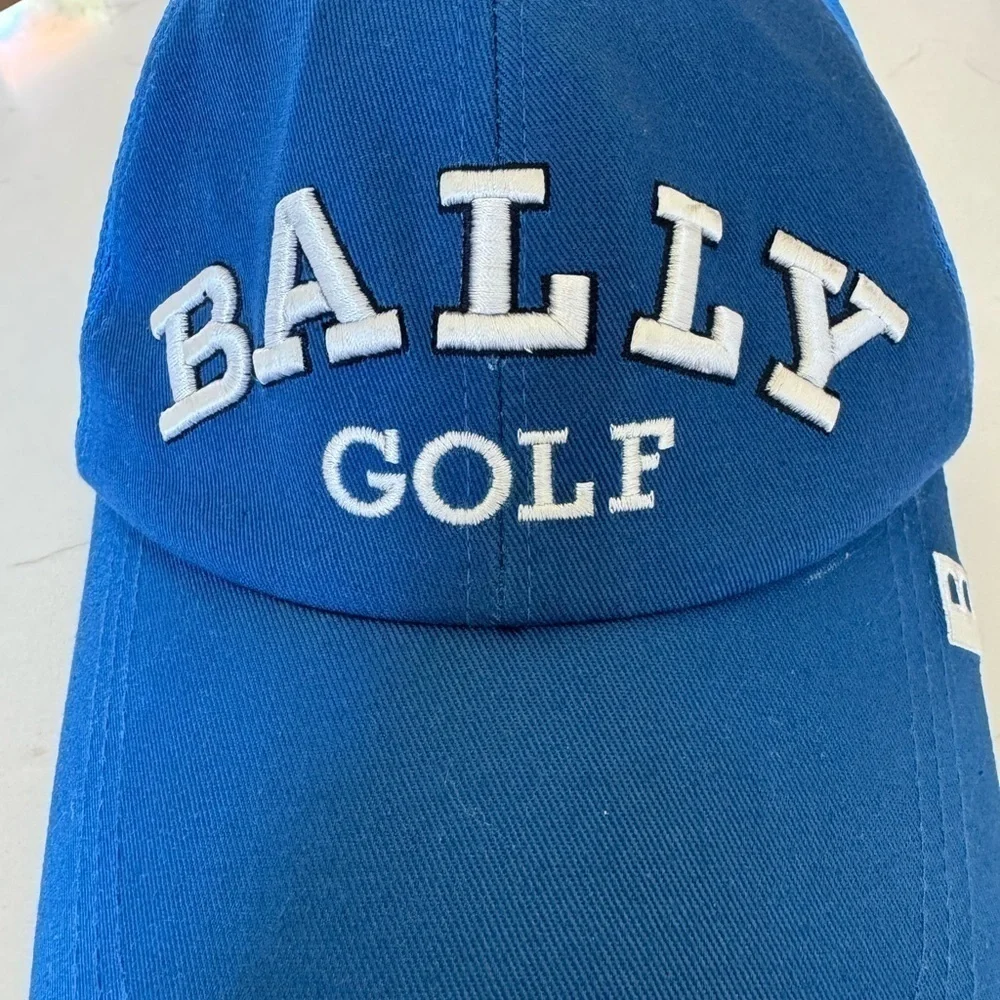 Bally Ajustable Men's/ unisex Golf Vented Truckers Cap / OSFM